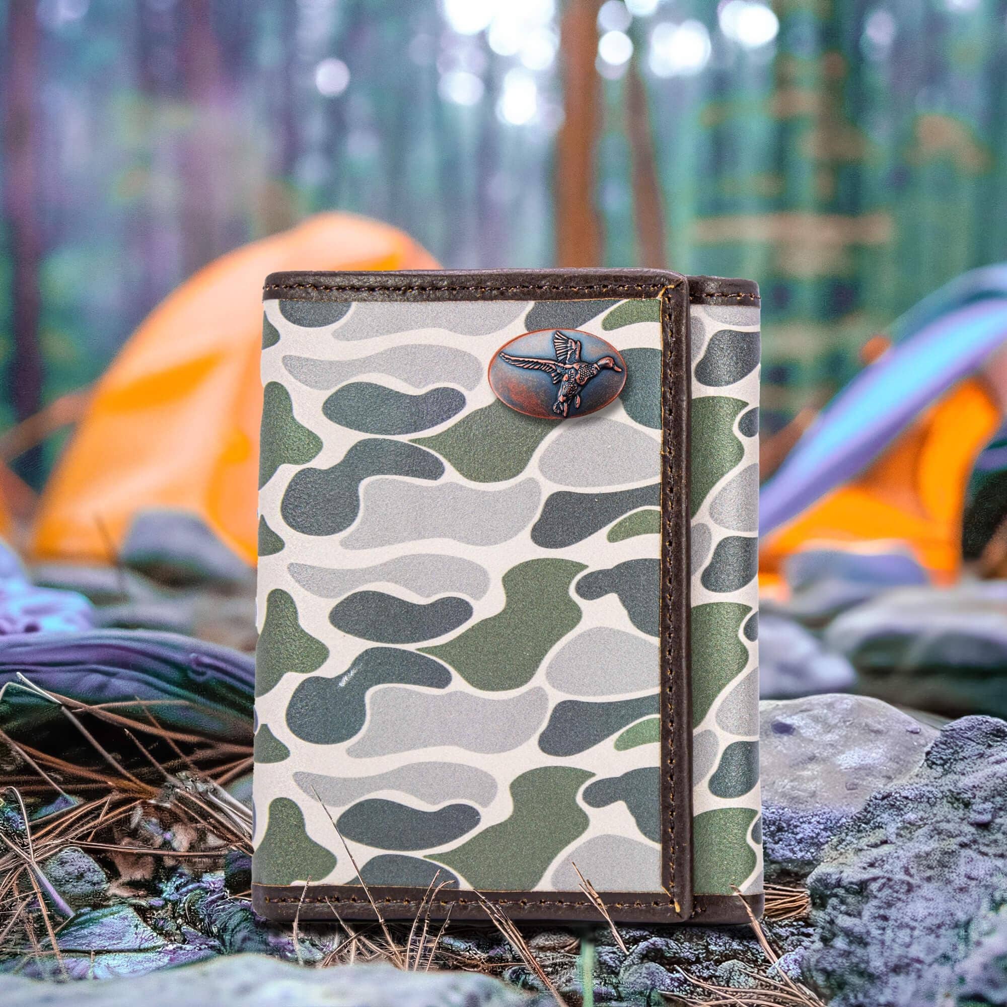 Mallard Men's Trifold Old School Camo Leather Wallet