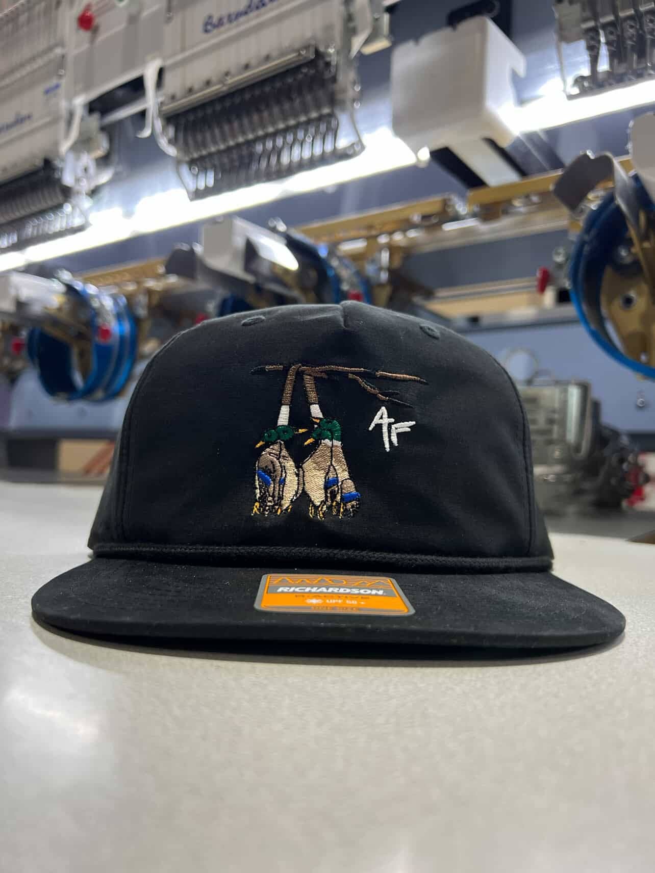 Duck Lanyard - All Black Rope